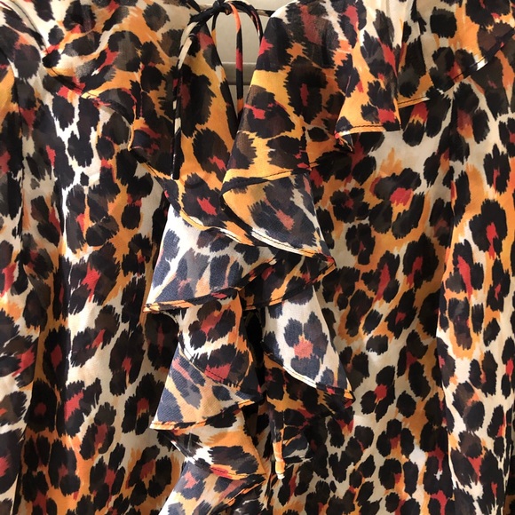 Topshop Leopard Ruffle Print Blouse, Size 6 - Picture 3 of 5